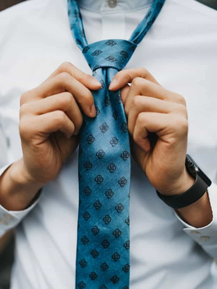 How to Tie a Tie Next Level Gents