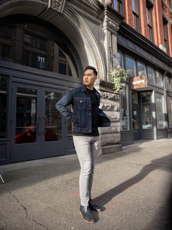 grey jeans with boots