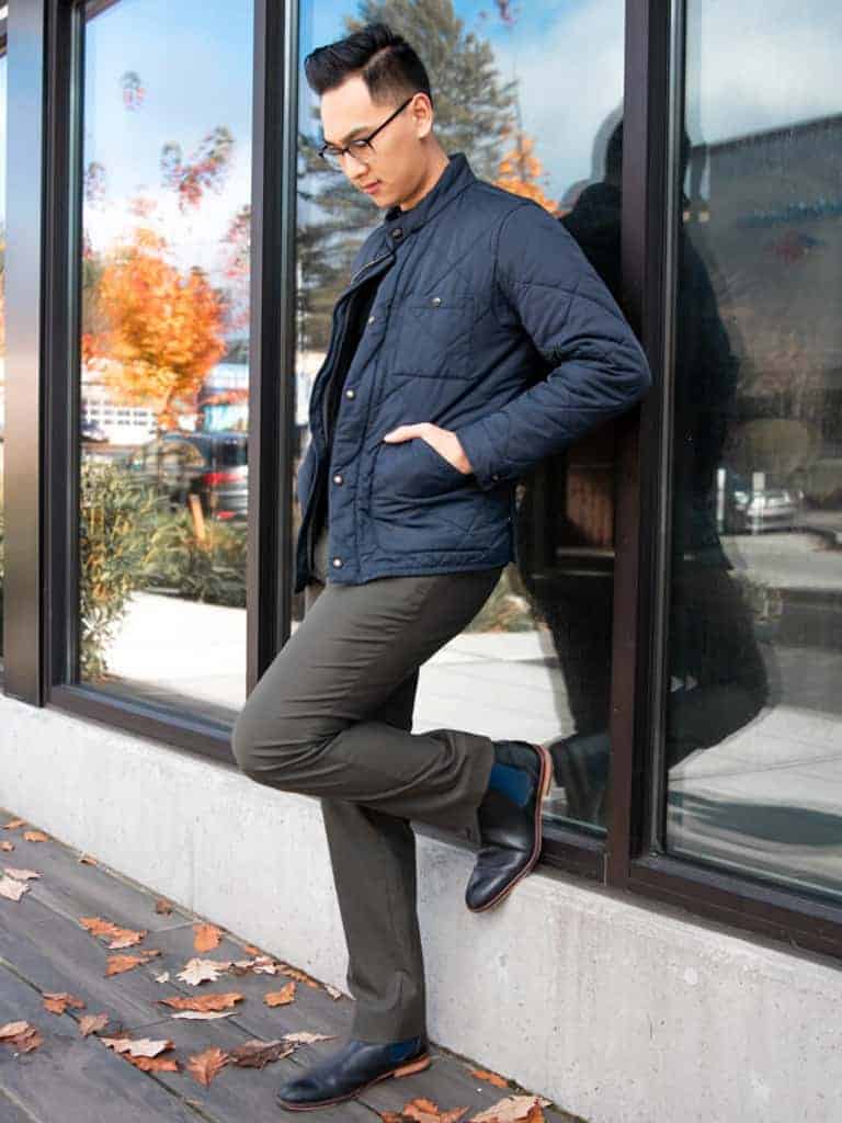 What to wear with blue khakis