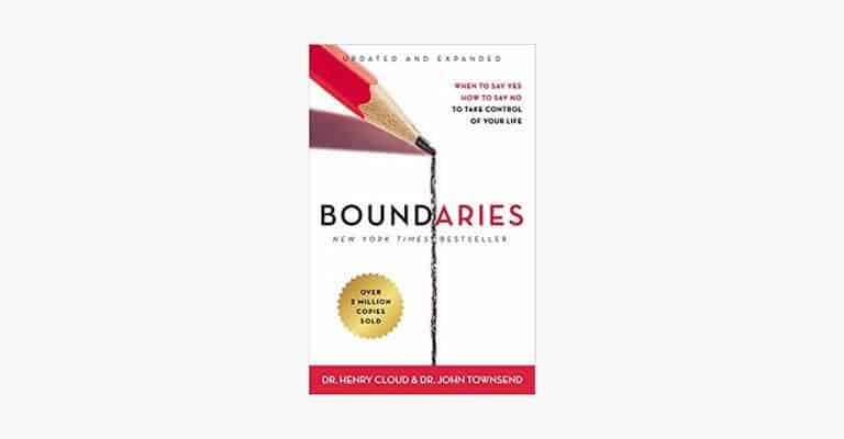 Book cover of Boundaries by Henry Cloud.