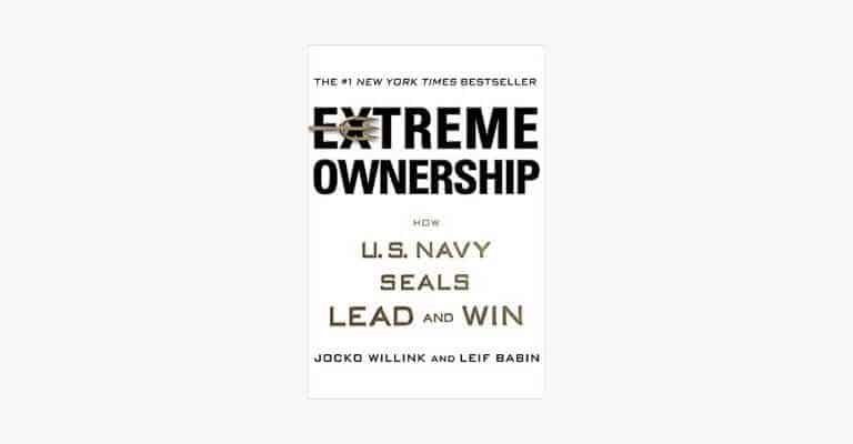 Book cover of Extreme Ownership by Jocko Willink and Leif Babin.