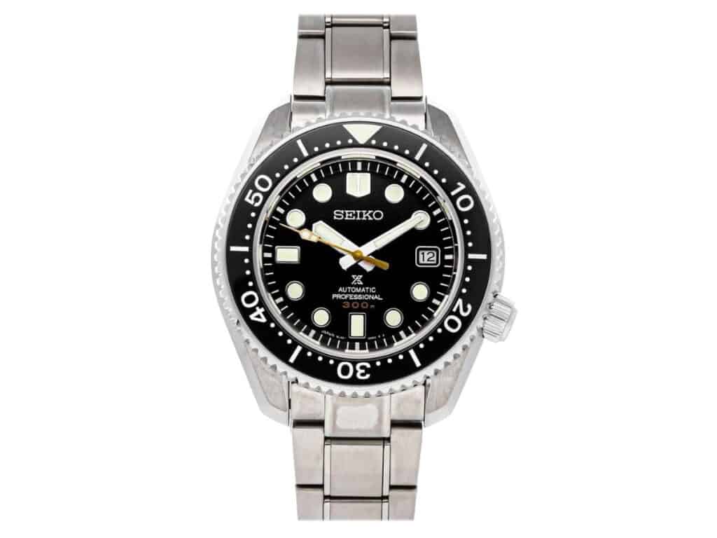 What’s A Watch Bezel? Different Types And How To Use Them - Next Level ...