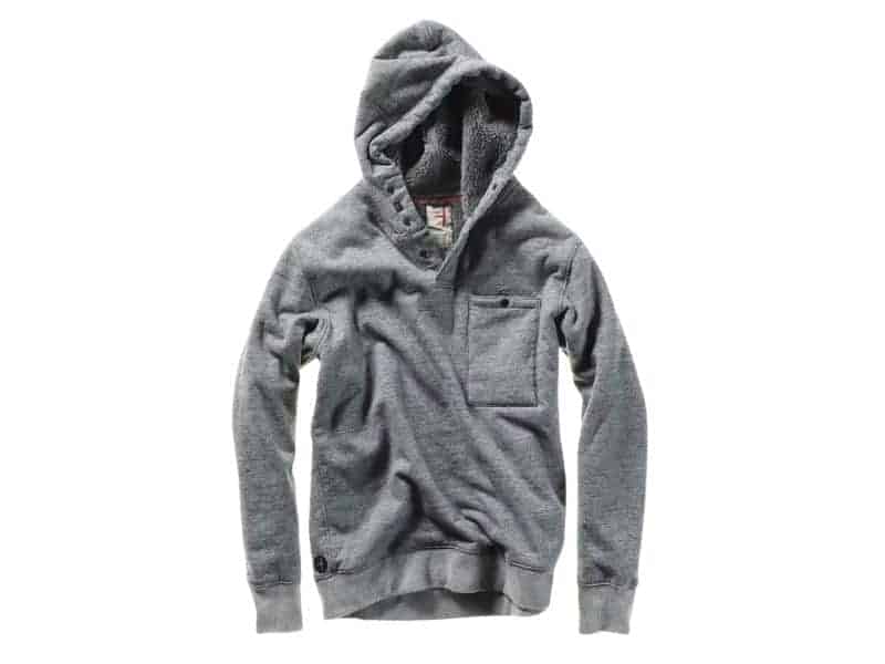 Fleece hoodie with a three-quarters button-closure.