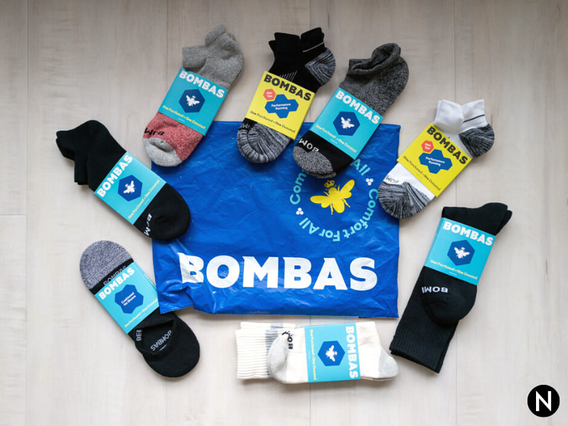 Bombas socks with bag.