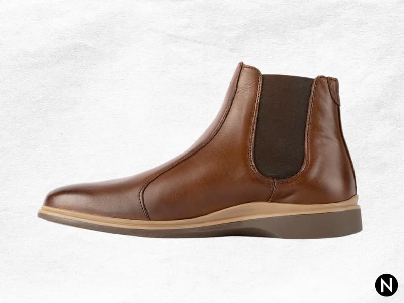 Side view of Amberjack Chelsea boot.